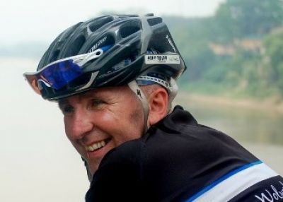 Andy Harriman Cycling on the  tour with redspokes